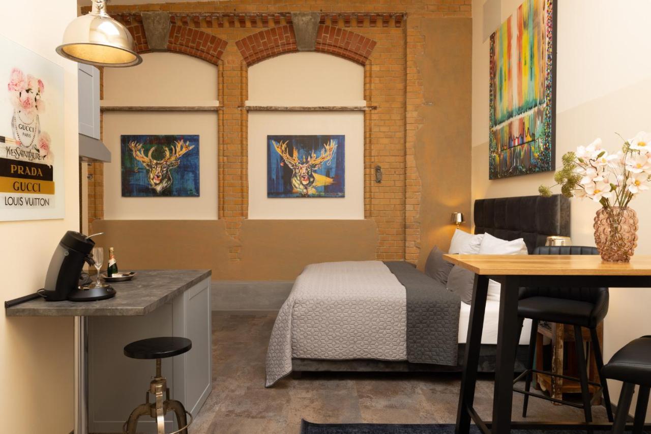 Fabric Apartments Dettingen an der Erms Екстер'єр фото