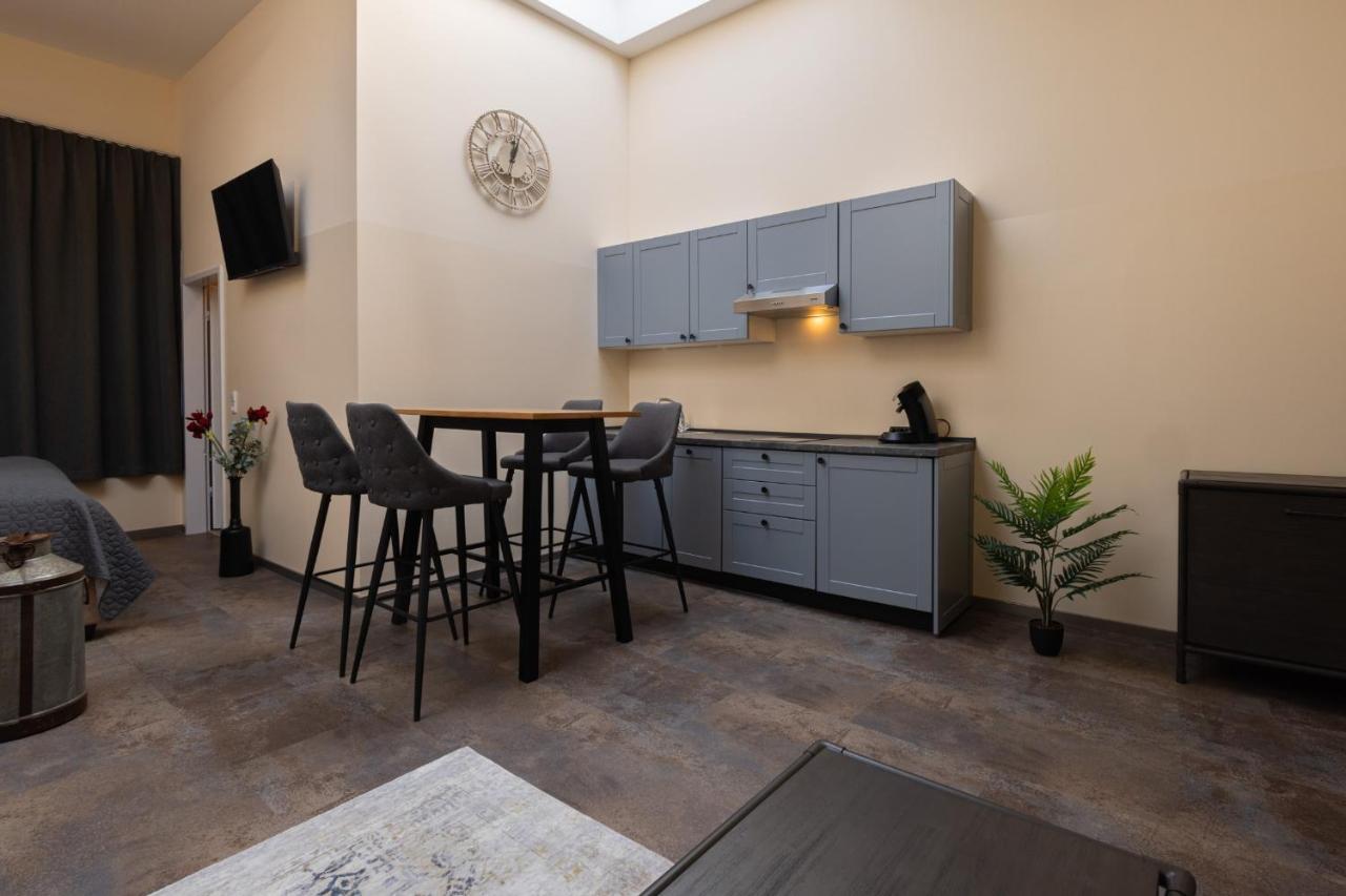 Fabric Apartments Dettingen an der Erms Екстер'єр фото